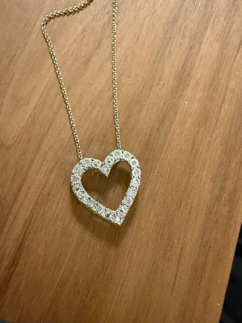 NEW Dainty Heart Pendant Necklace in Sparkling Silver